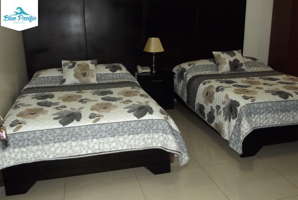 Hostal Blue Pacific Manta Bagian luar foto