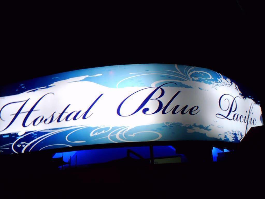 Hostal Blue Pacific Manta Bagian luar foto