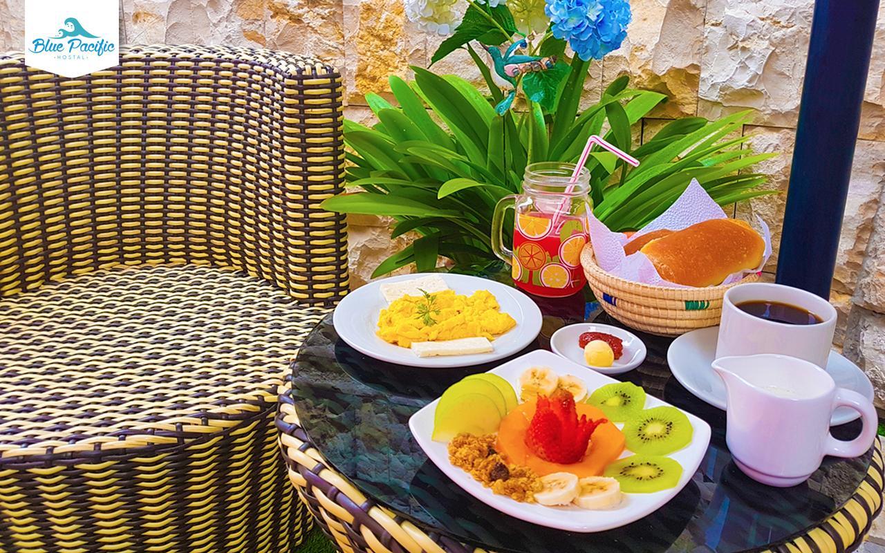 Hostal Blue Pacific Manta Bagian luar foto
