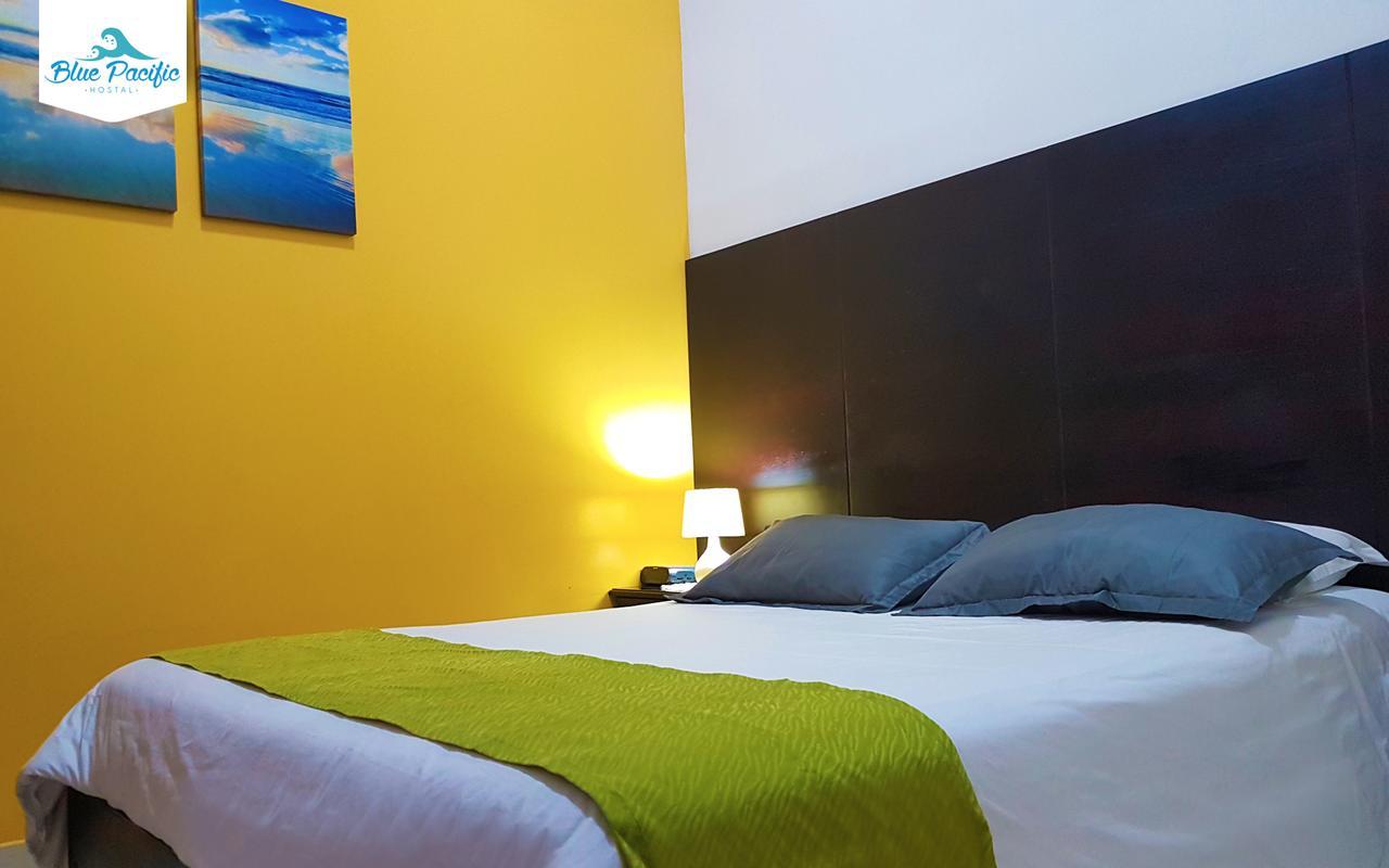 Hostal Blue Pacific Manta Bagian luar foto