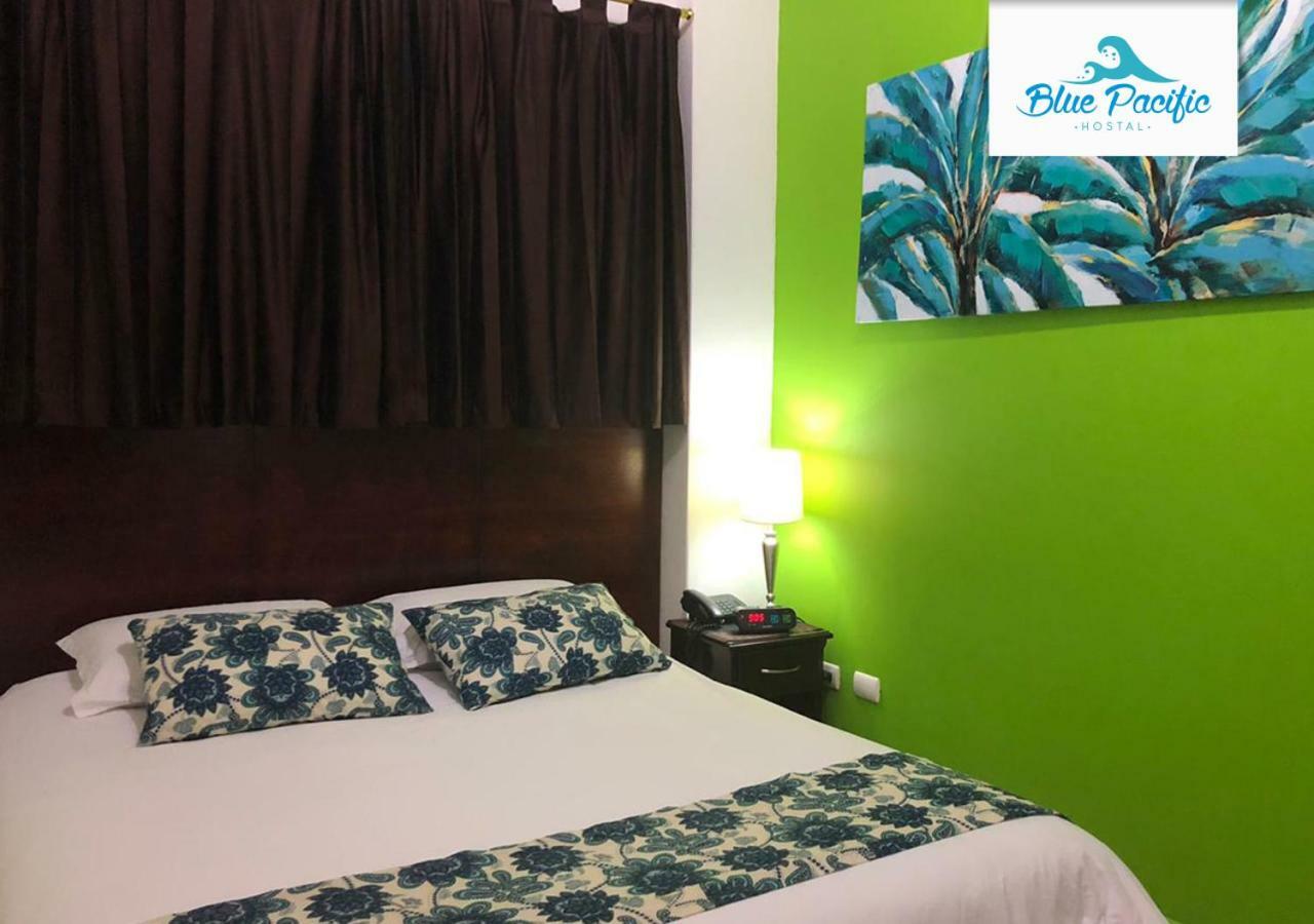 Hostal Blue Pacific Manta Bagian luar foto